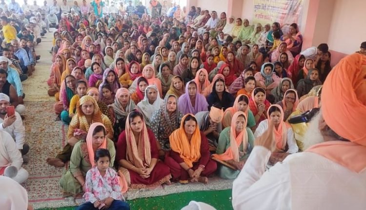 Swami Ji enlightens Sangat about divine teachings of Shri Guru Ravidass at Prakashotsav celebration
