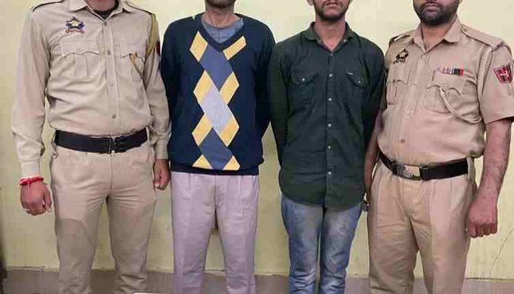 Drug Bust at Sulla Naka: Police in Reasi Seize Heroin from Two Suspects during Vehicle Check