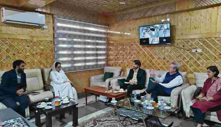 J&K Waqf Board Chairperson Dr Andrabi hosts Australian High Commissioner to explore opportunities for spiritual tourism