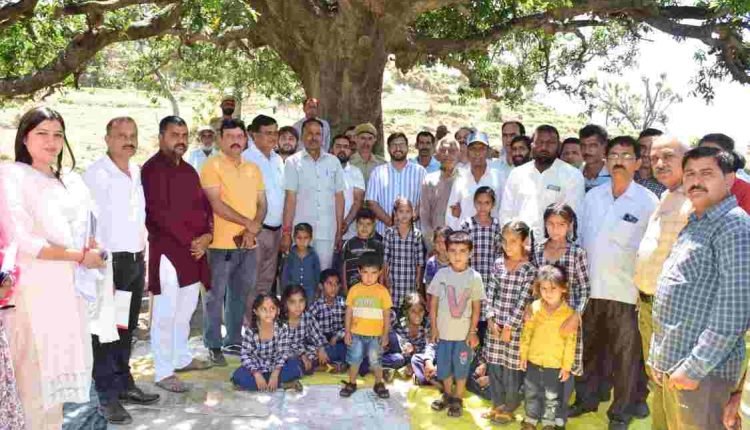 DC Samba Treks 11 KMs to reach remote Paddal  village in Purmandal block