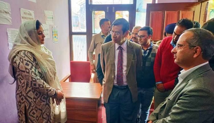 Chief Justice reviews progress on One Stop Centre, DHWE, Khawaja Bagh