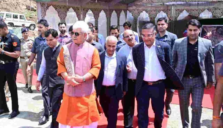 Lt Governor conducts on-site inspection and reviews ongoing construction work of Transit Accommodation at Zewan