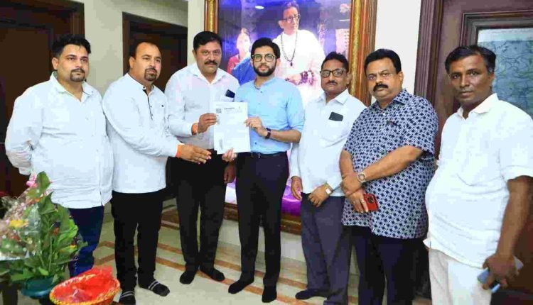 Shiv Sena vows to intensify its agitation against collection of registration fee for Amarnath Yatra