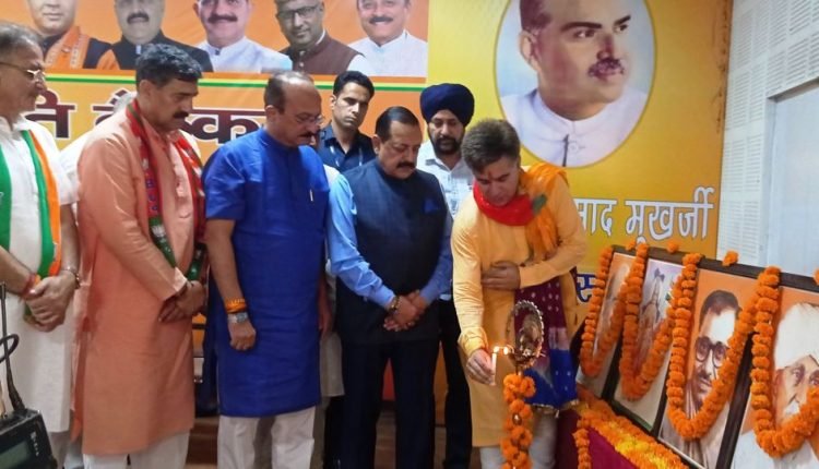 BJP to launch Maha Jana Sampark Abhiyaan from May 30 in J&K: Ravinder Raina