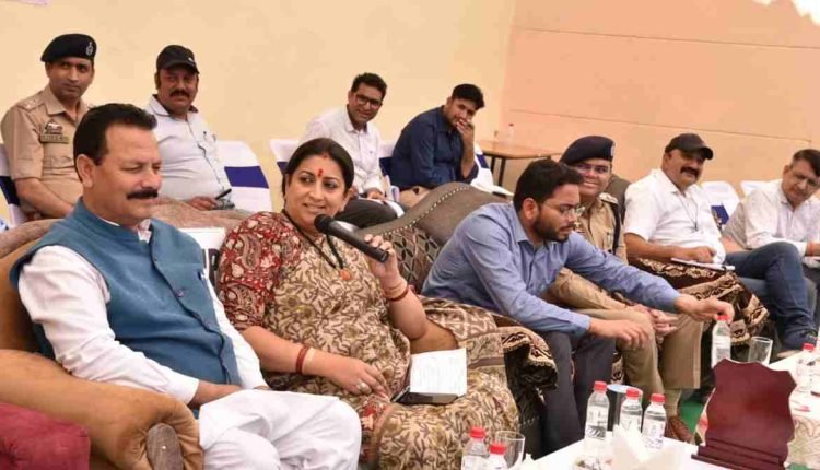 Union Minister reviews development scenario at Udhampur; Seeks public feedback on CSSs