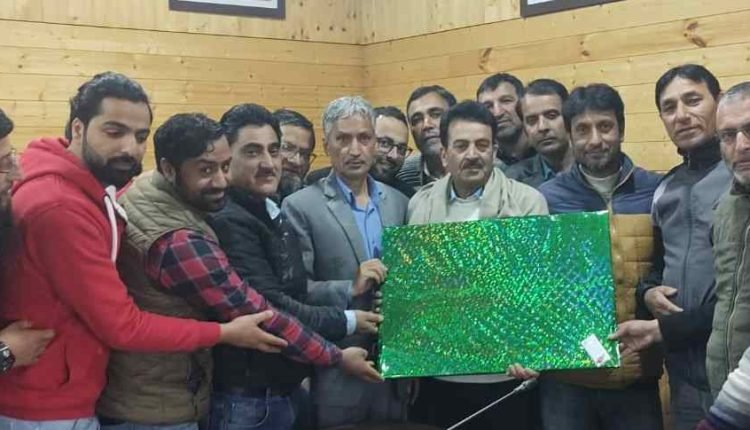 DIPR Bids a Warm Farewell to Chauffeur Mohammad Hanief on His Superannuation