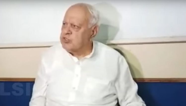 Farooq slams the Centre for not holding the G20 summit in Jammu and criticizes the settlement of outsiders