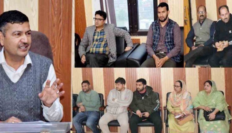 Streamlining Benefits: ADDC Sham Lal Reviews eKYC and Mutation Progress for PM-KISAN Beneficiaries