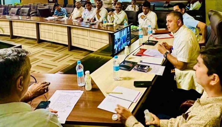 Amit vows for zero tolerance against illegal mining; Cautions violators of stringent action