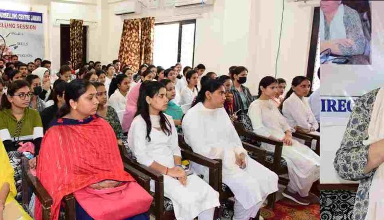 Rehana Batul inaugurates Career Counseling session, reviews functioning of Employment Deptt
