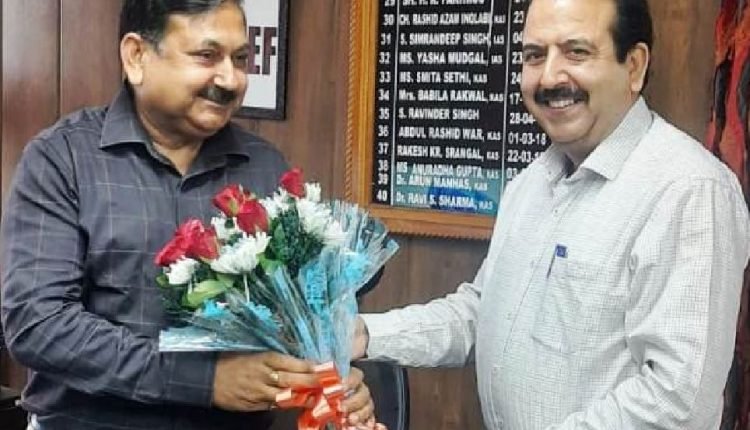 Ashok Kumar Sharma takes over as Director School Education, Jammu