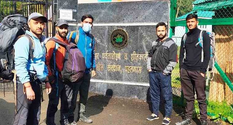 5 Kishtwar youth sponsored to Jawahar Institute of Mountaineering and Winter Sports for Basic Mountaineering Course