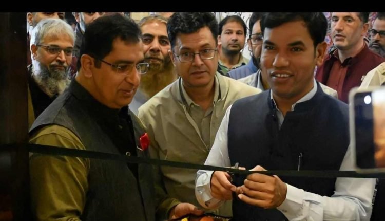 Handicrafts & Handloom Kashmir organises Paintings Exhibition at Arts Emporium