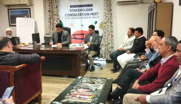 J&K Tourism Secretary Emphasizes the Need for Continuous Upgradation of Facilities and Services for Tourists