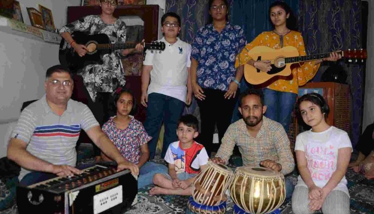 Lagan Society organizes workshop on Duggar Folk Music