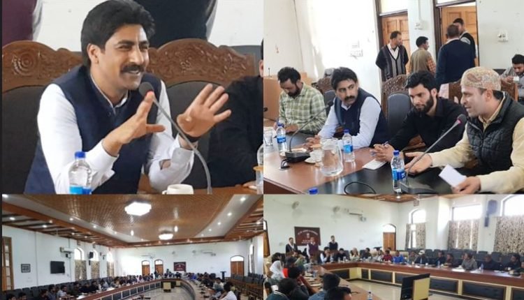 DC S.F. Hamid seeks media cooperation for progress and prosperity in Anantnag