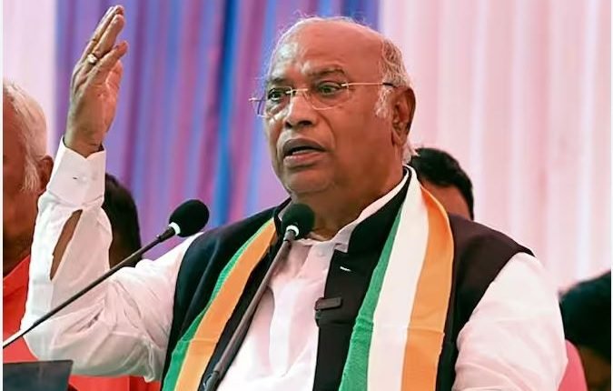 Congress Condemns Modi Government, Alleges Betrayal of Young India's Dreams and Aspirations