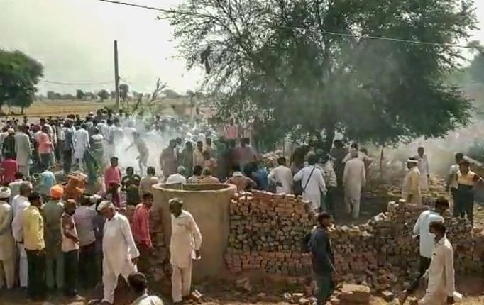 Indian Air Force pilot sustains injuries in MiG-21 crash, 3 civilians killed on ground