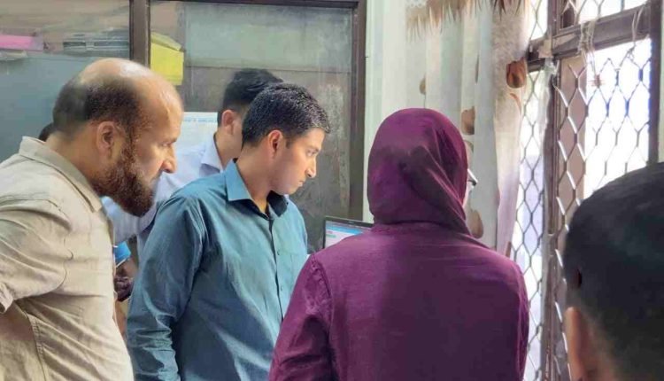 Transport Secretary inspects RTO Jammu, directs for streamlining services delivery