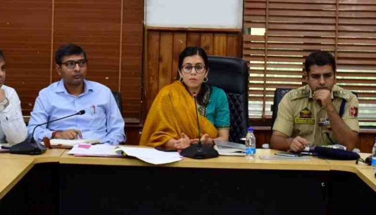 DC Jammu Avny Lavasa reviews arrangements for Shri Amarnath Ji Yatra 2023