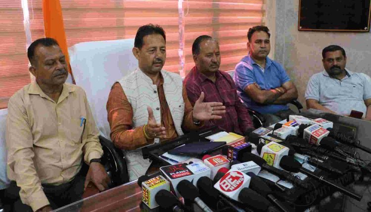 Deputy Mayor Jammu Advocates for Revival of Pension Schemes and BPL Ration Cards