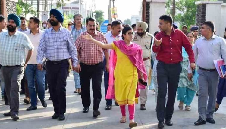 DC Jammu Avny Lavasa inspects arrangements at Railway Station, Vaishnavi Dham, other places