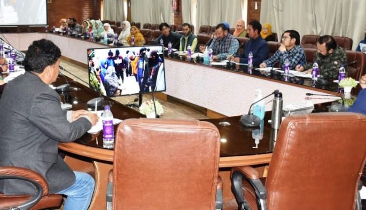 DC/DEO Kargil reviews preparation for smooth conduct of SSR of Electoral Rolls