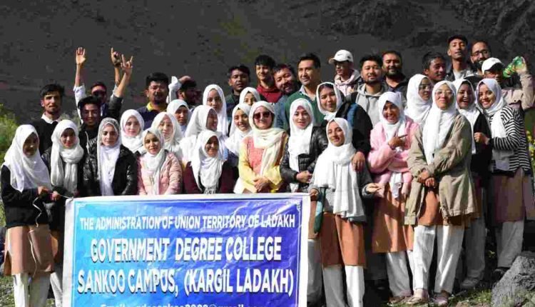 Sankoo Campus, GDC Kargil conducts exposure tour to border villages of Drass