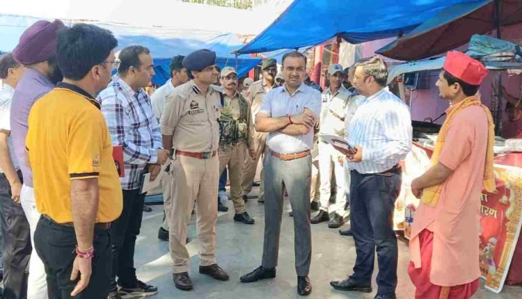 Divisional Commissioner Jammu Assesses Arrangements for Shri Amarnath Ji Yatra in Kathua and Samba