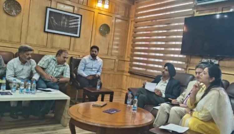 Commissioner Secretary I&C Connects with Prominent Investors in J&K, Fostering a Conducive Business Ecosystem