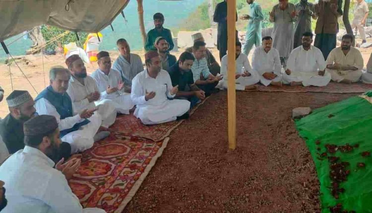 J&K PDP mourns demise of Syed Muzaffar Hussain Shah (Baji Sahab)