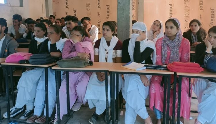 GDC Dudu Basantgarh Promotes Environmental Awareness on World Environment Day; Green Initiatives in Action