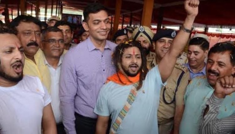 District Administration Kathua accords rousing reception to Shri Amarnathji Yatris at Lakhanpur