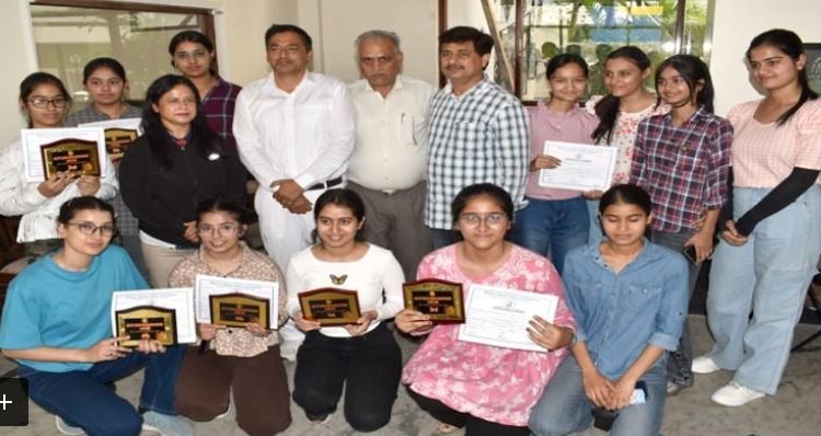 J&K Athletes Shine: Four Taekwondo Players and Four Fencers Qualify for World University Games 2023