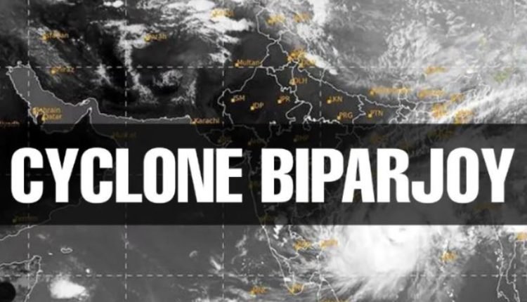 Cyclone Biparjoy: 30,000 People Evacuated as Landfall Approaches in Gujarat