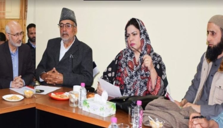 Chairperson, J&K Hajj Committee reviews arrangements for Haj-2023