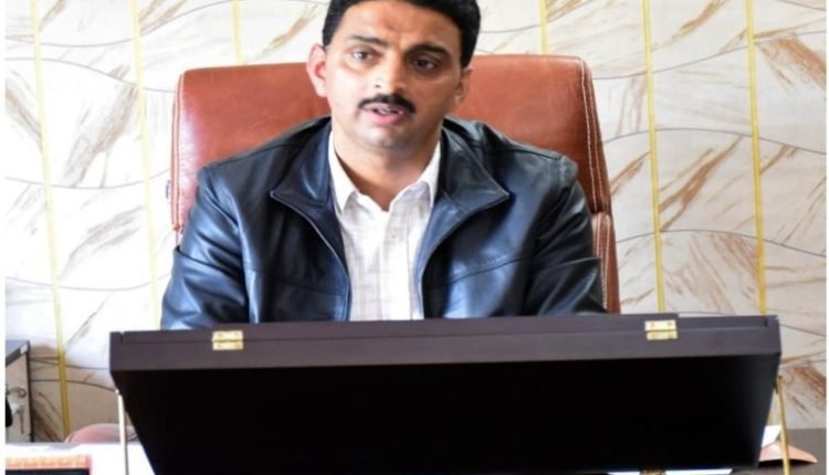 Joint Director Information Kashmir reviews functioning of the department