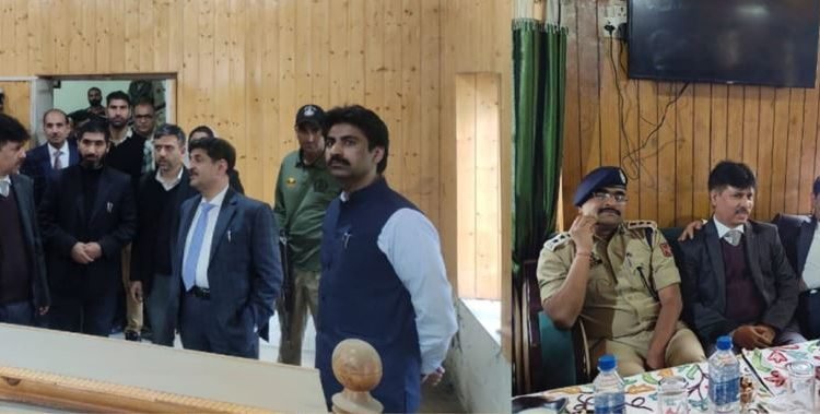 Justice Vinod Chatterjee Koul visits District Court Complex Anantnag