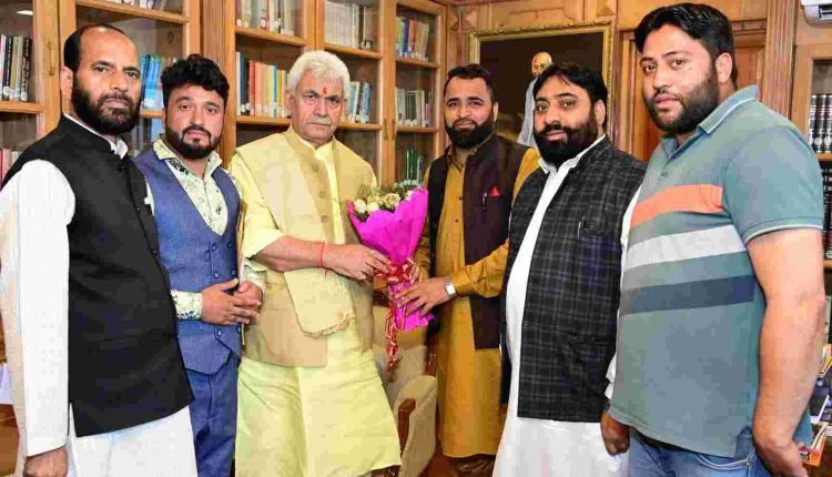 Former Member Parliament, Public Delegations call on Lt Governor