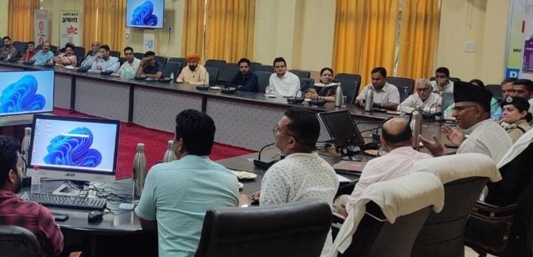 MP Er. Gulam Ali Khatana reviews developmental scenario in Ramban