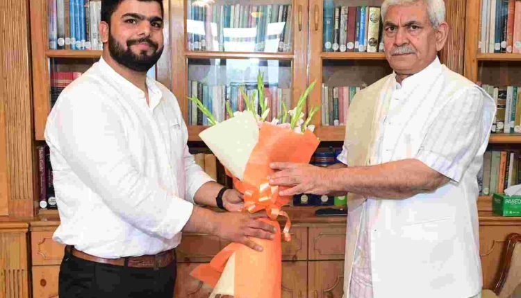 Umar Jan Secretary Bhartiya Janta Yuva Morcha calls on Lt Governor