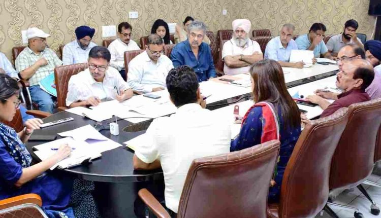 DC Jammu Avny Lavasa reviews arrangements for JJM Fortnight