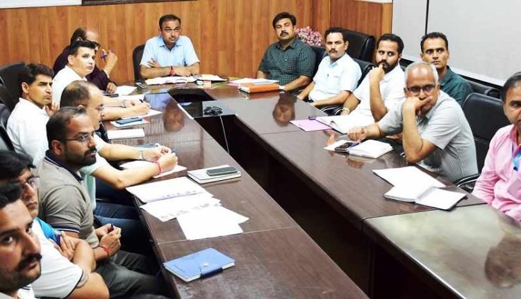 Div Com reviews progress of work on Delhi-Katra Expressway
