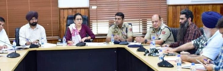 DC Jammu Avny Lavasa  reviews Independence Day arrangements
