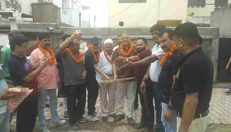 Addressing common people’s issues priority of Modi Govt: Kavinder