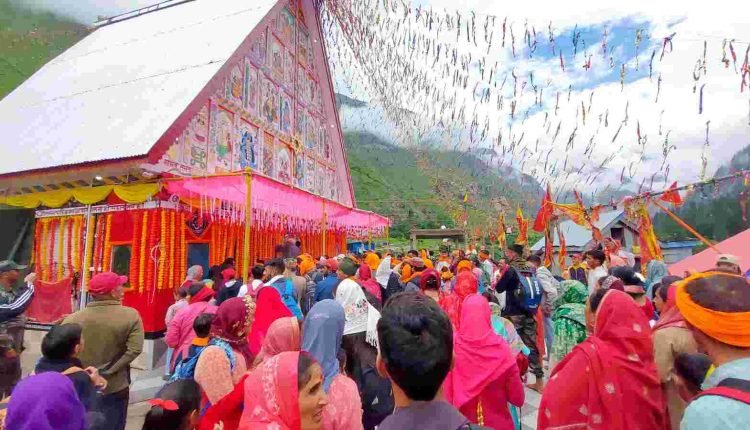 Shri Machail Mata Yatra arrivals cross 9,000 Mark in 5 days