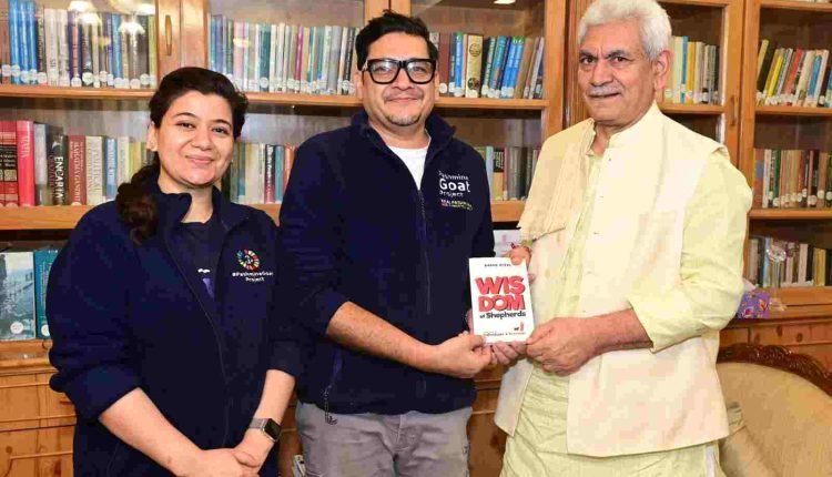 Former Minister, Founder of Pashmina Goat Project call on Lt Governor