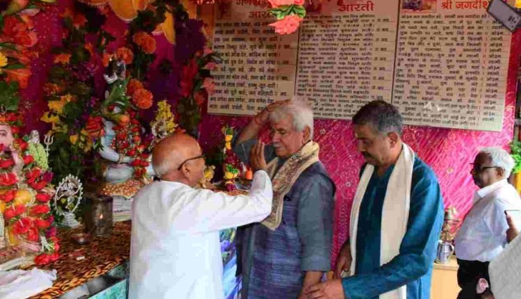 Shri Amarnath Ji Yatra-2023:Lt Governor visits Nunwan, Chandanwari base camps