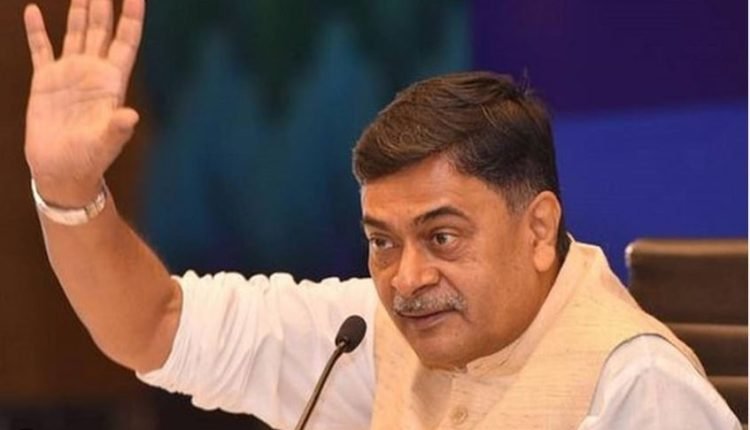 Power Minister Proposes MSMEs Utilize Solar Hours for 20% lower cost benefit
