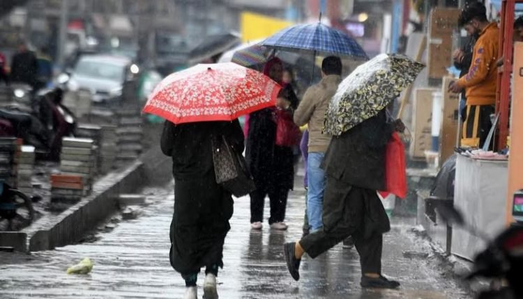 Weather Update: Cooler Day and Rain Expected in Jammu and Kashmir